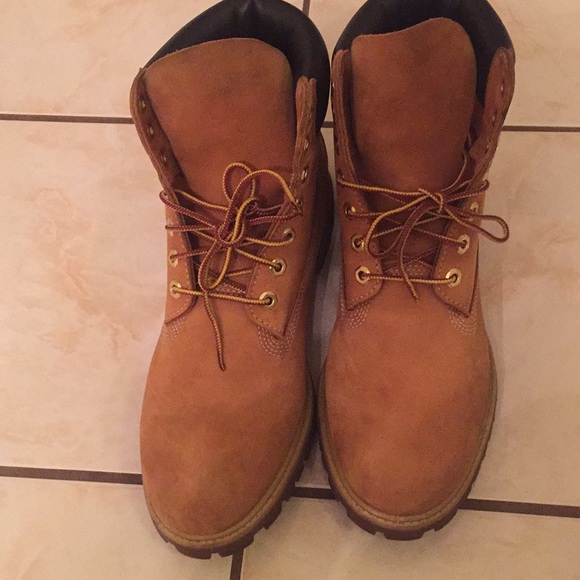 Men’s timberland boots - Picture 2 of 5